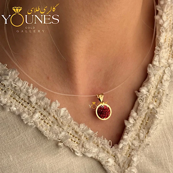 آویز سواروسکی گوی قرمز طلا